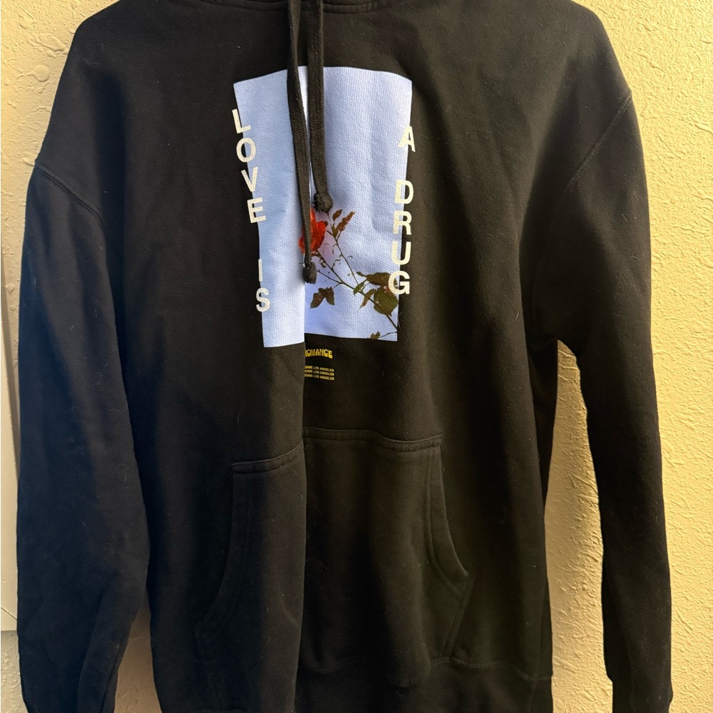 Zumiez Black “love is a drug” Sweat set ~ hoodie & sweats
